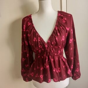 Universal Thread Women's long sleeve floral blouse Burgundy Small